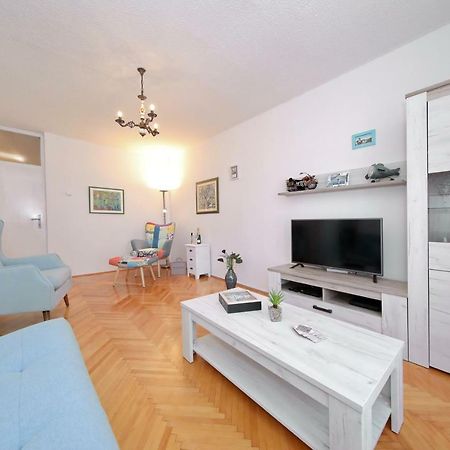Apartman Lana In City Centre With Garage Zadar Dış mekan fotoğraf