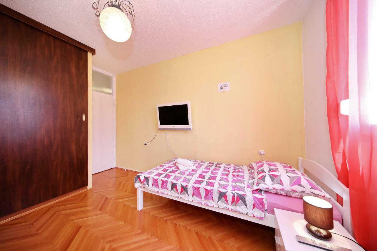 Apartman Lana In City Centre With Garage Zadar Dış mekan fotoğraf