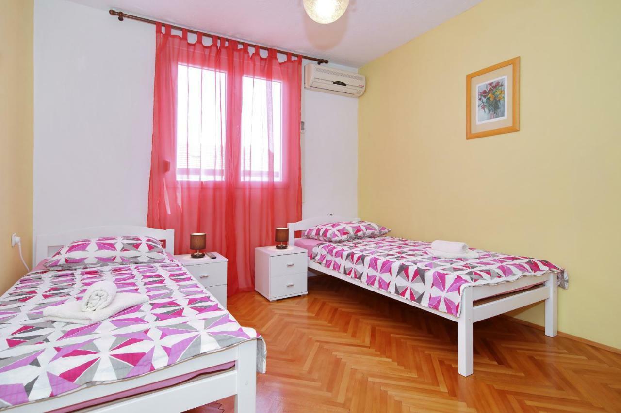 Apartman Lana In City Centre With Garage Zadar Dış mekan fotoğraf