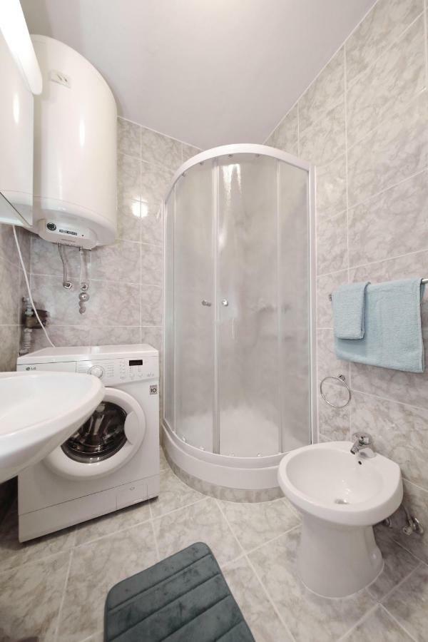 Apartman Lana In City Centre With Garage Zadar Dış mekan fotoğraf